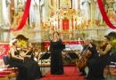 Su Nora Petročenko Tytuvėnų bažnyčioje 2012